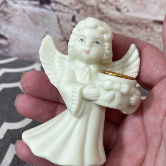 Set of Four Robel Ball Mini Angel Candlesticks - Picture 9 of 11